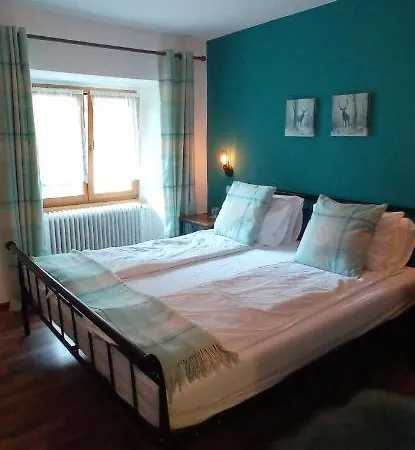 Gasthof Zum Lugauer Hotel